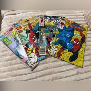 Marvel Spider-Man Comic Lot - Classic Red & Blue Covers